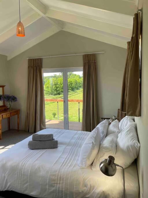 Protea Loft - Romantic Stay - No Load Shedding Hilton Extérieur photo