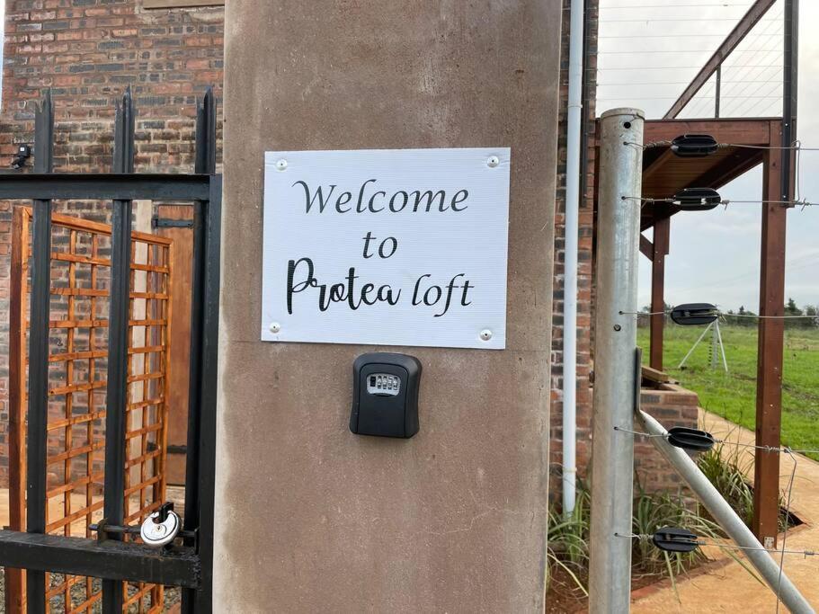 Protea Loft - Romantic Stay - No Load Shedding Hilton Extérieur photo